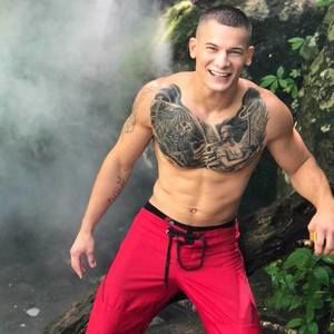 Meet your Posher, Will